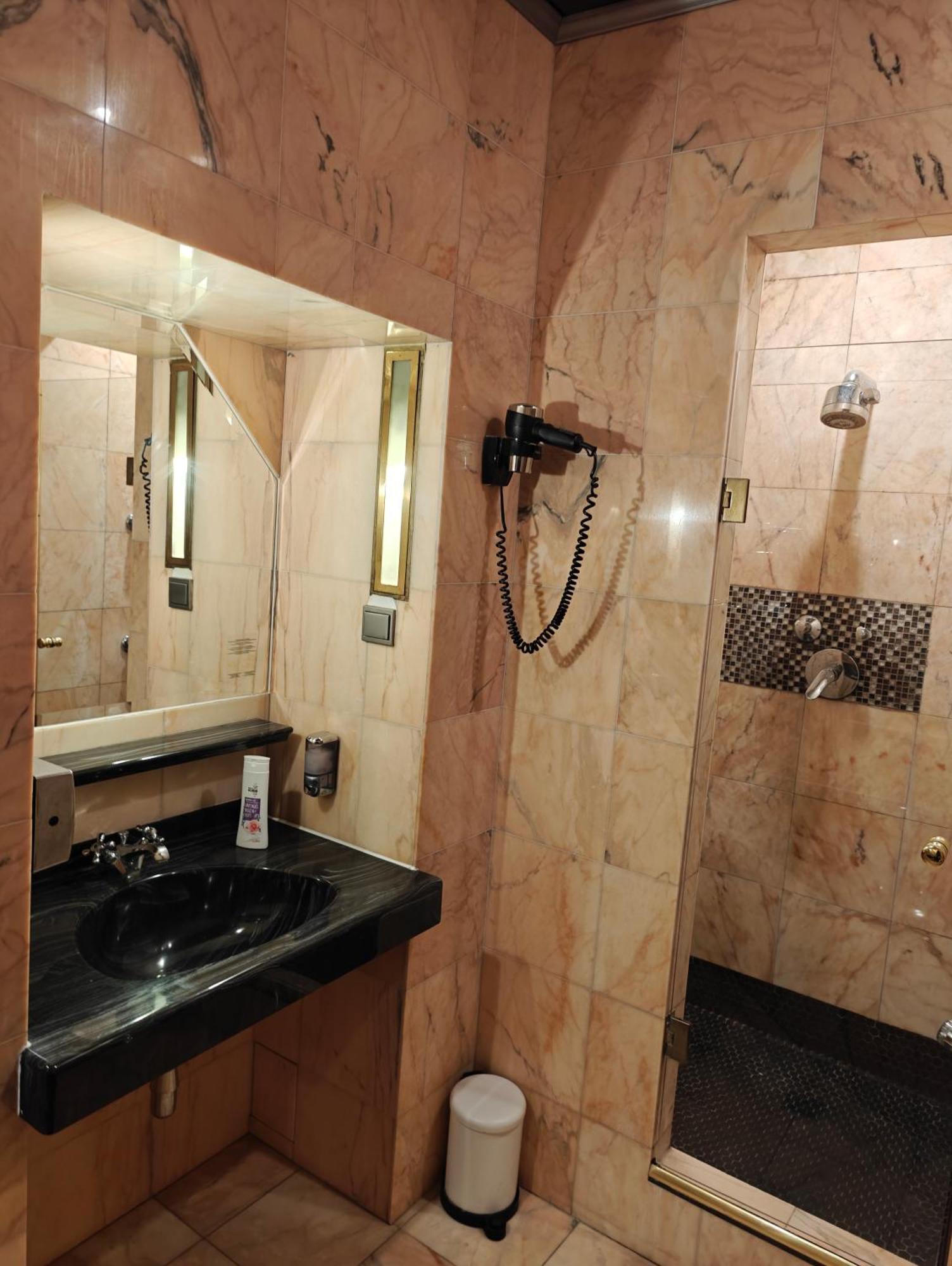 Hotel Viki 3*